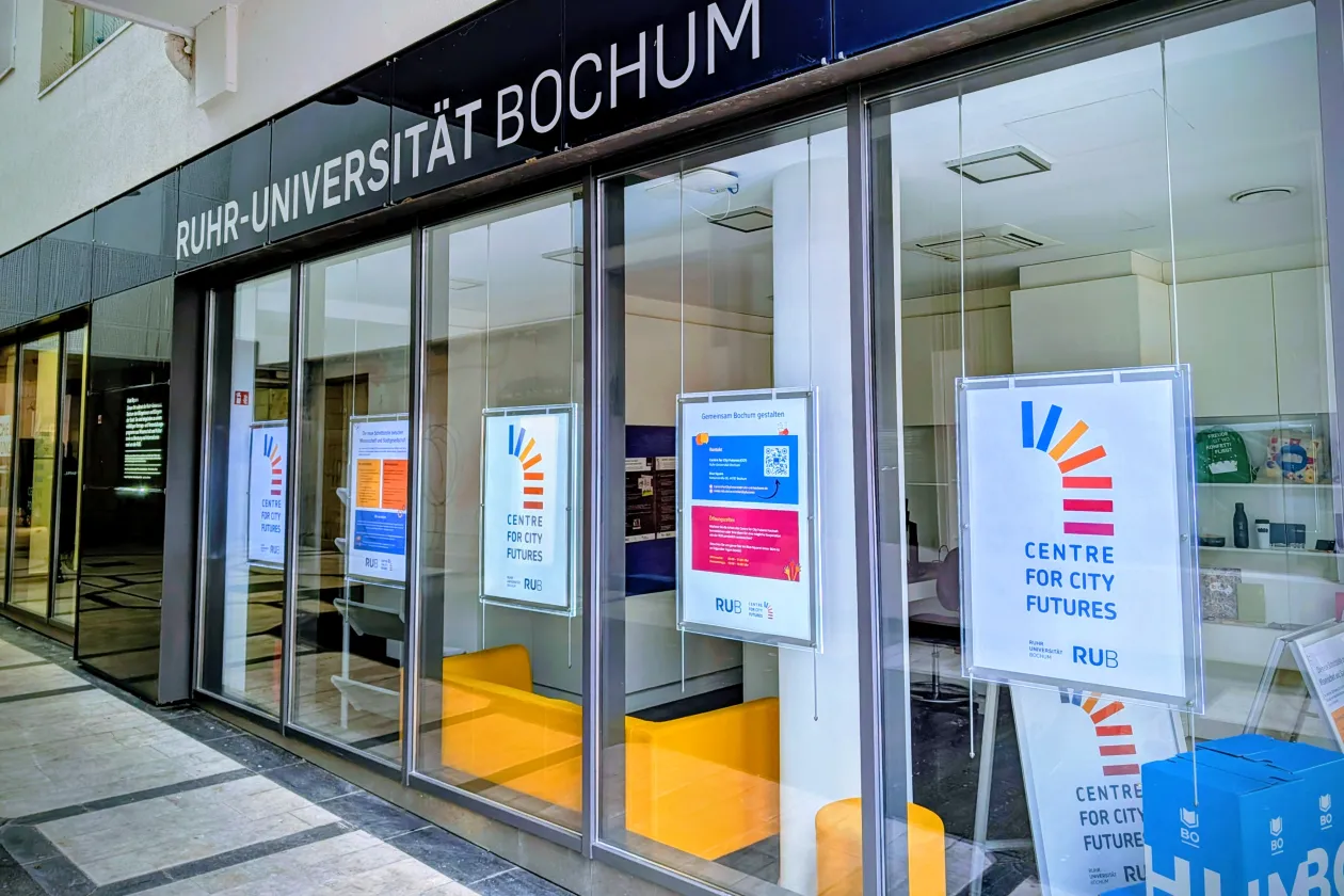 Das Kontaktbüro des neuen RUB Centre for City Futures im BLUE SQUARE in der Bochumer Innenstadt