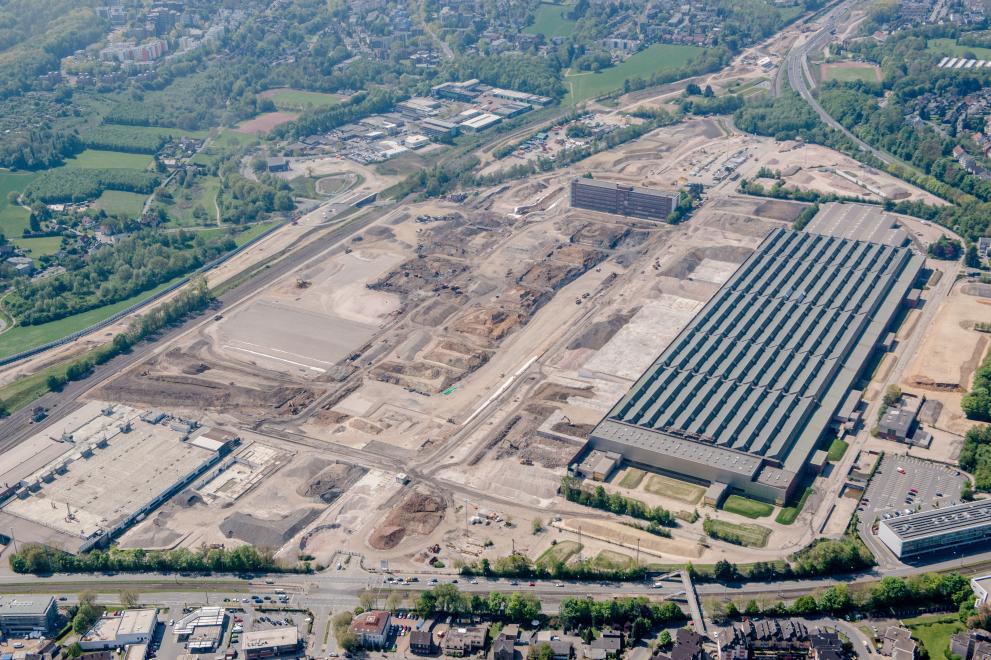 Aerial view of the former Opel site