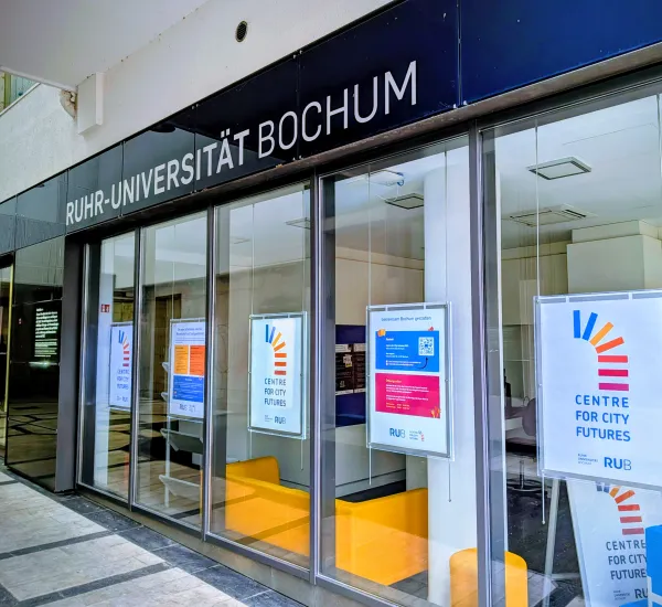 Das Kontaktbüro des neuen RUB Centre for City Futures im BLUE SQUARE in der Bochumer Innenstadt